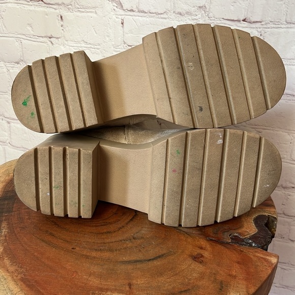 Madden Girl Tiana Boots in Dark Taupe - Picture 7 of 11